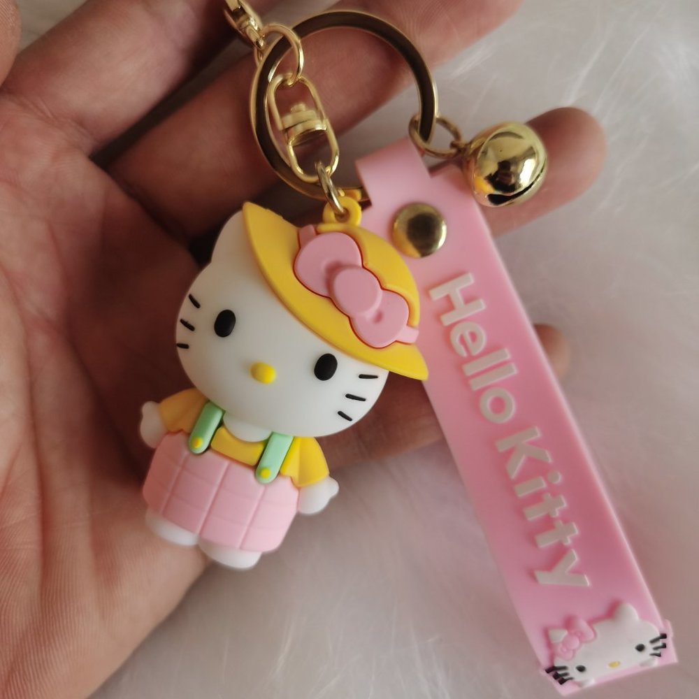 NWT Hello Kitty Baker keychain